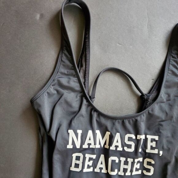 The Bikini Lab One Piece "namaste Beaches" - Picture 4 of 10